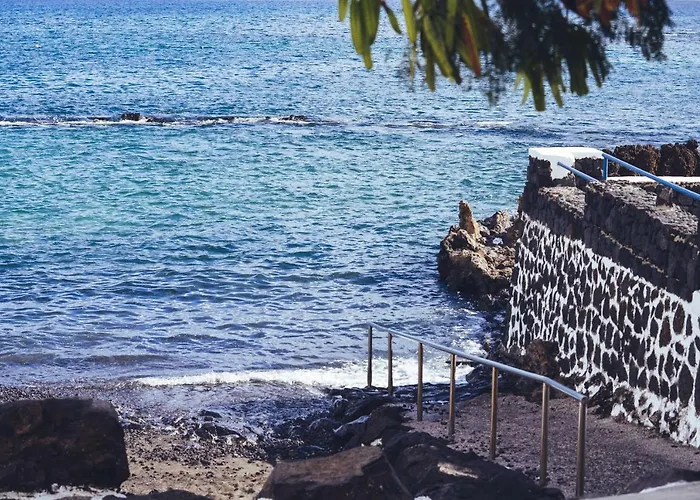 Volcano Getaway - Adults Only Apartament Punta Mujeres