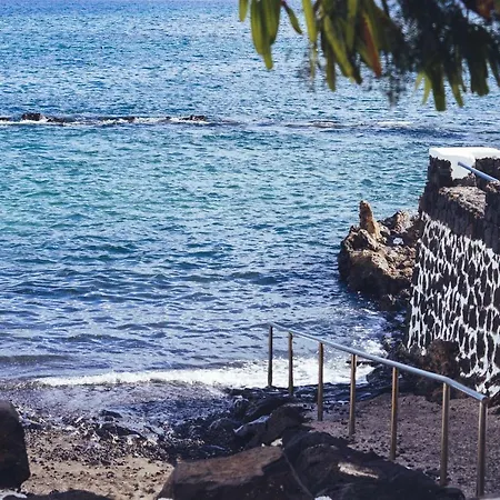 Volcano Getaway - Adults Only Daire Punta Mujeres