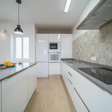 Volcano Getaway - Adults Only アパート